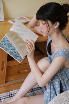 触不可及